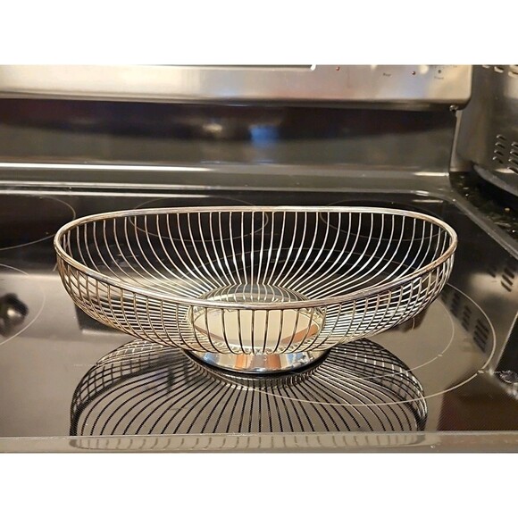 Vintage Raimond Silverplate 12" x 7.5" Wire Bread Basket Serving Bowl - Picture 1 of 12